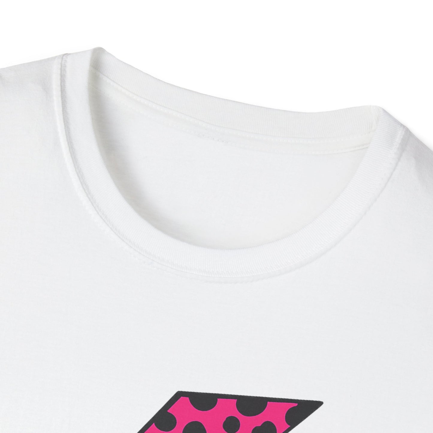 Mamahood Softstyle T-Shirt - Trendy Tee with Pink Lightning and Leopard Print