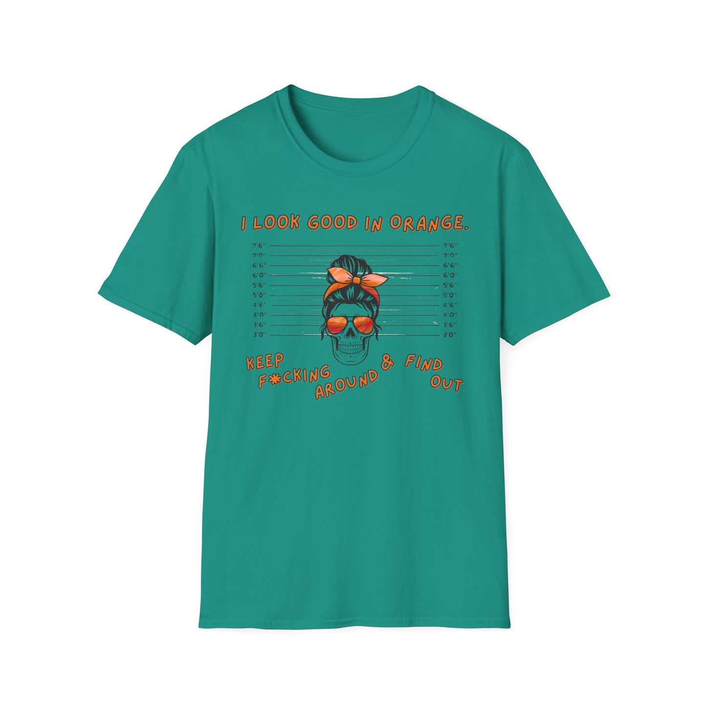 I Look Good in Orange' - Distressed Funny Orange Graphic T-Shirt