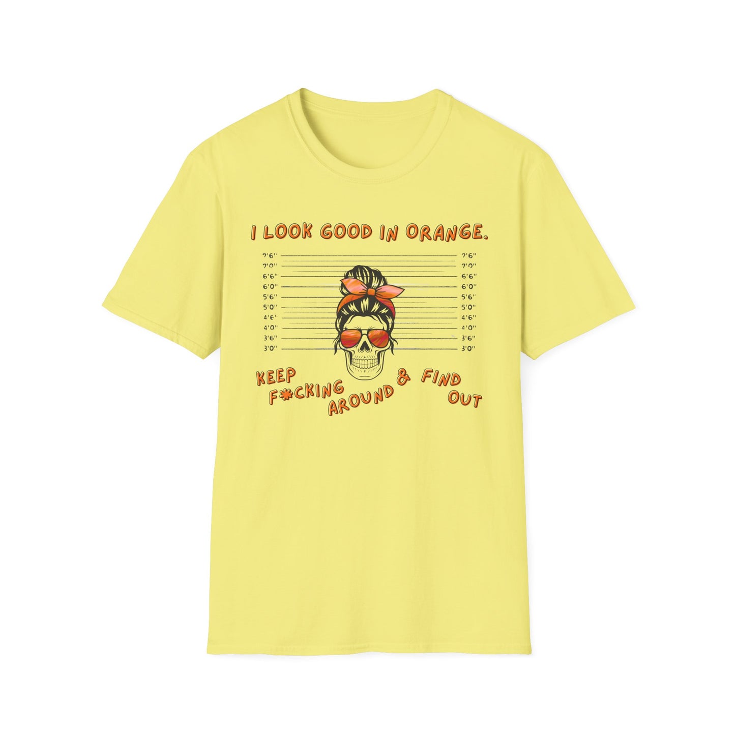 I Look Good in Orange' - Distressed Funny Orange Graphic T-Shirt