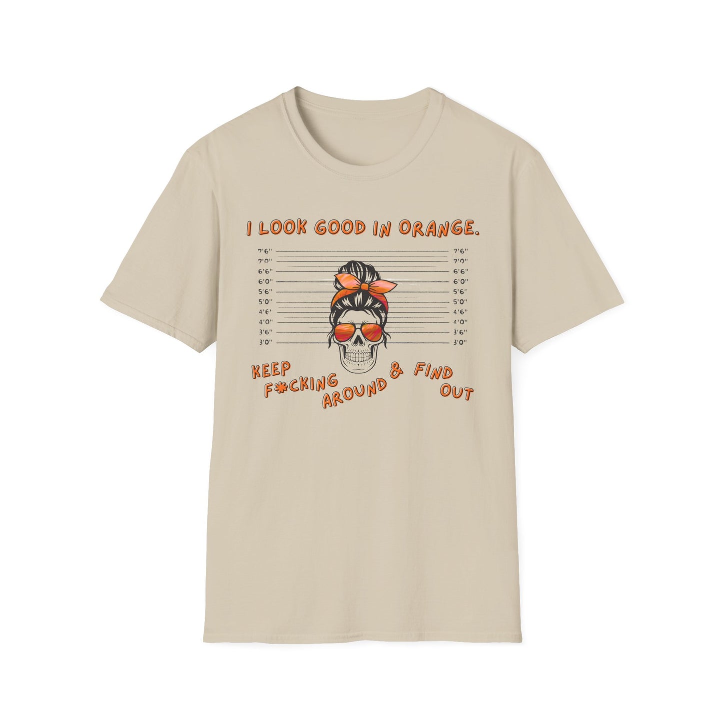 I Look Good in Orange' - Distressed Funny Orange Graphic T-Shirt