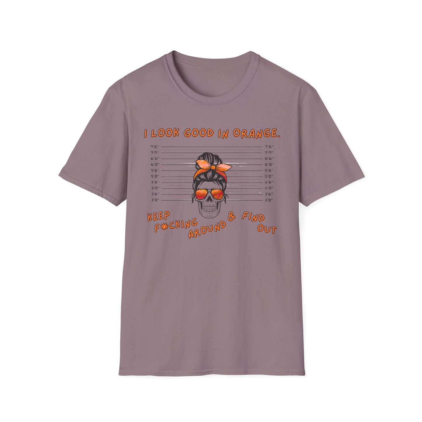 I Look Good in Orange' - Distressed Funny Orange Graphic T-Shirt