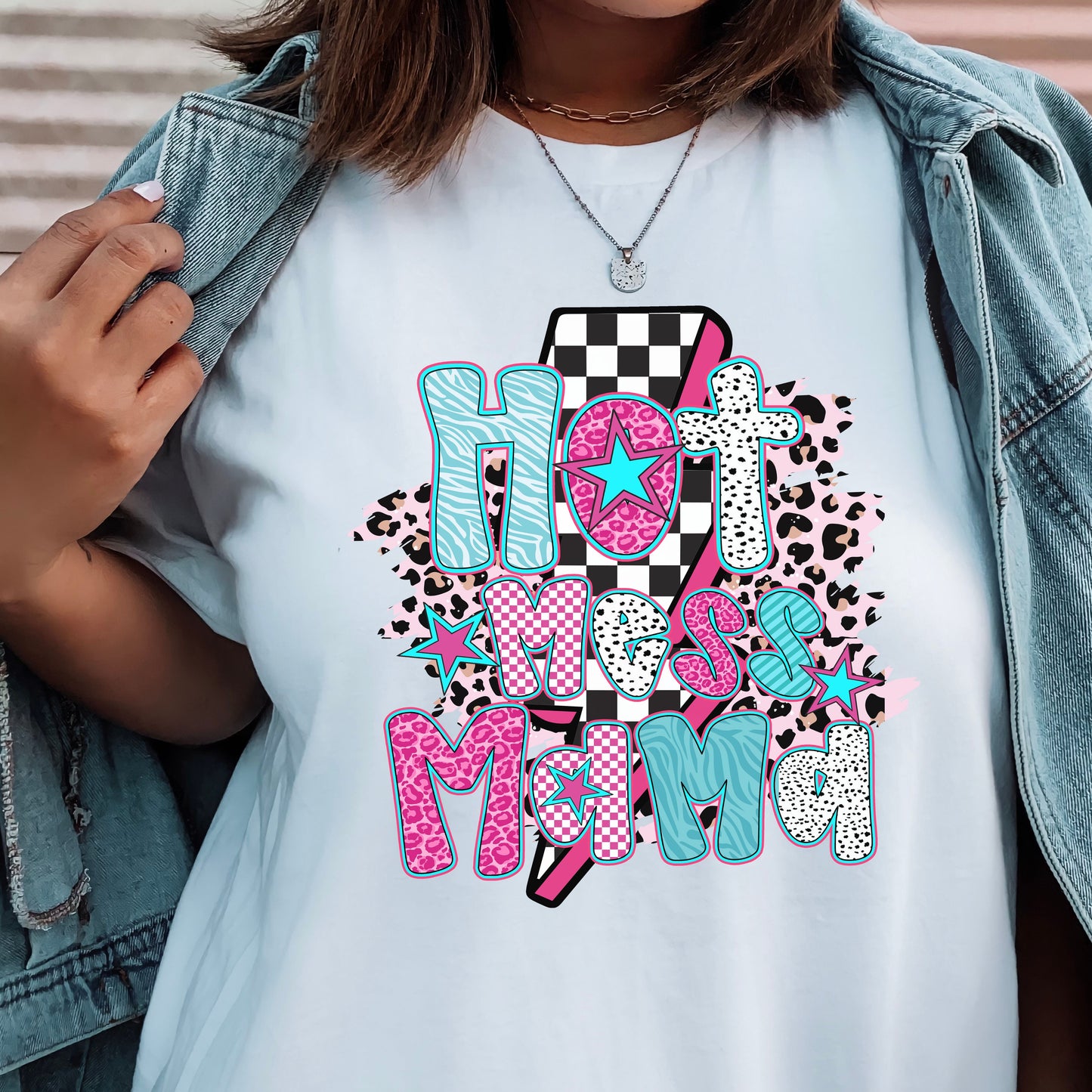 Fun 'Hot Mess Mama' T-Shirt - Perfect for Moms!