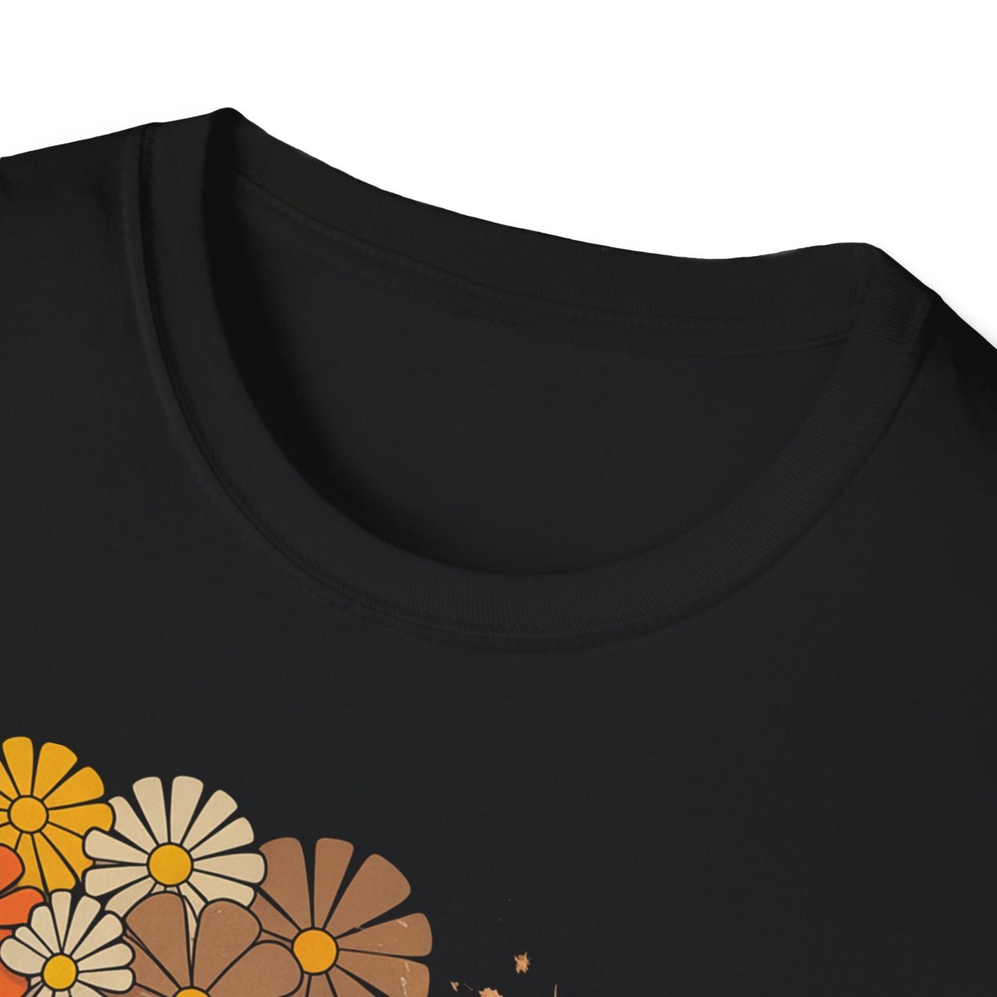 Retro Floral Smiley T-Shirt | Unisex Graphic Tee for Casual Wear, Gift for Friends, Summer Vibes, Self-Care, Birthday Present